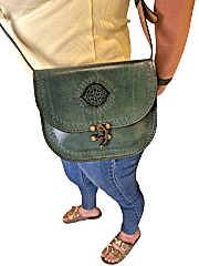 Kadın Hakiki Deri Omuz Çantası El İşçiliği Hanmade 18cm x 22cm