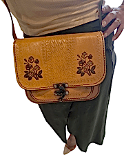 Kadın Hakiki Deri Omuz Çantası El İşçiliği Hanmade 18cm x 25cm